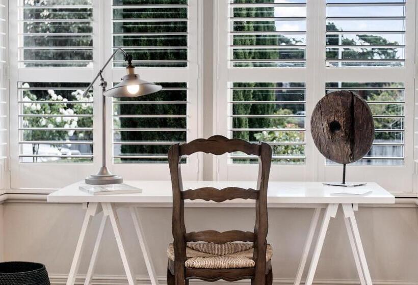 带1个卧室带观景的公寓, The Rivulet