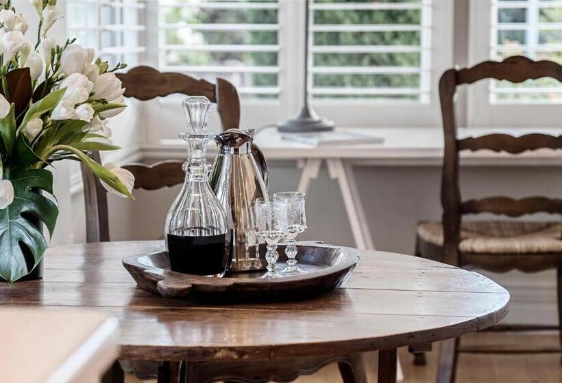 带1个卧室带观景的公寓, The Rivulet