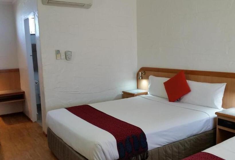 غرفة عائلية, Espana Motel