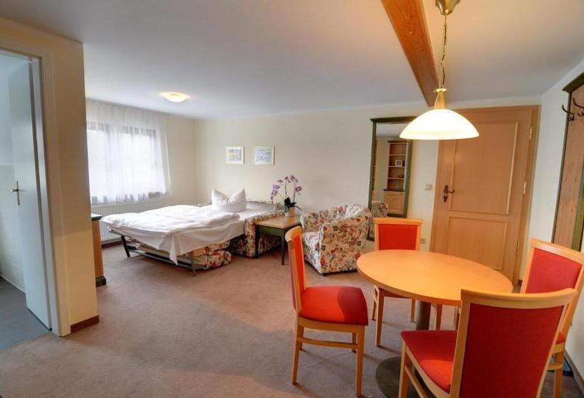 شقة غرفة واحدة, Ferienpension Seeblick