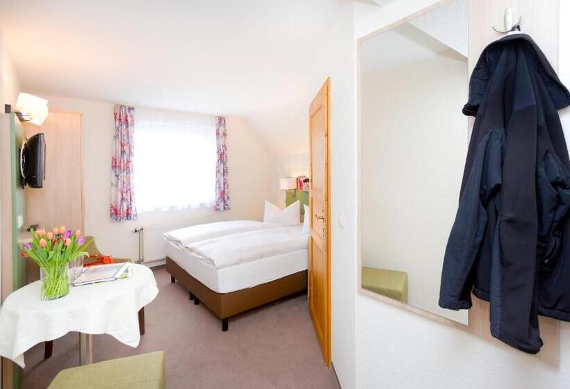 غرفة إقتصادية, Ferienpension Seeblick