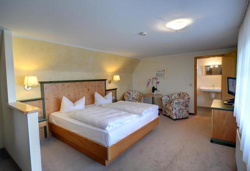 Comfort room with lake view, Ferienpension Seeblick