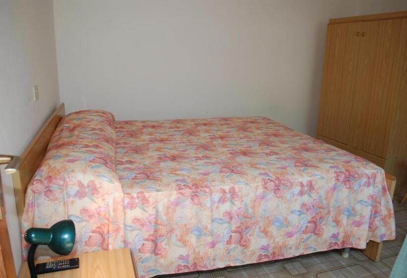 标准三人间, Da Fine