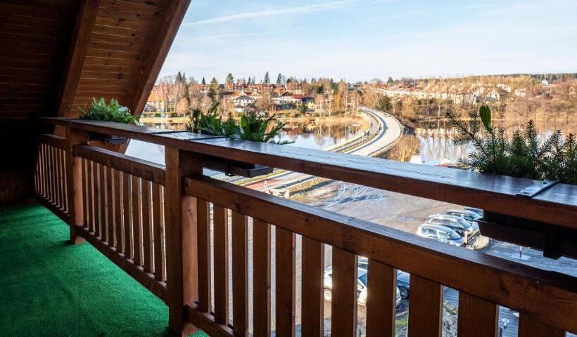 バルコニー付スタンダード４ベッドルーム, Leyla