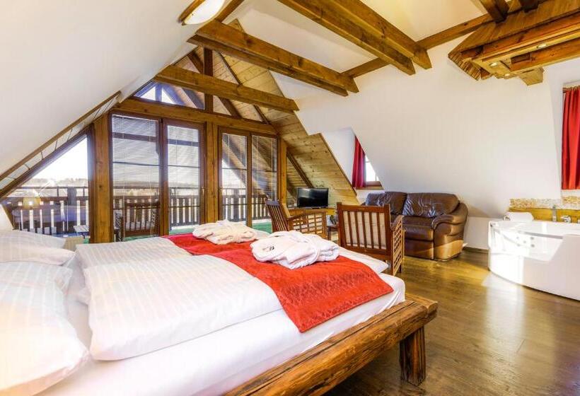 キングサイズベッドのスイートルーム, Leyla