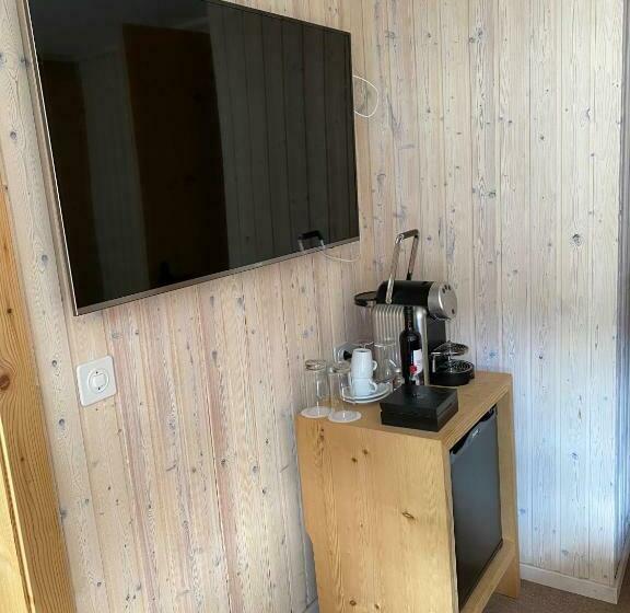 غرفة قياسية, Sanetsch