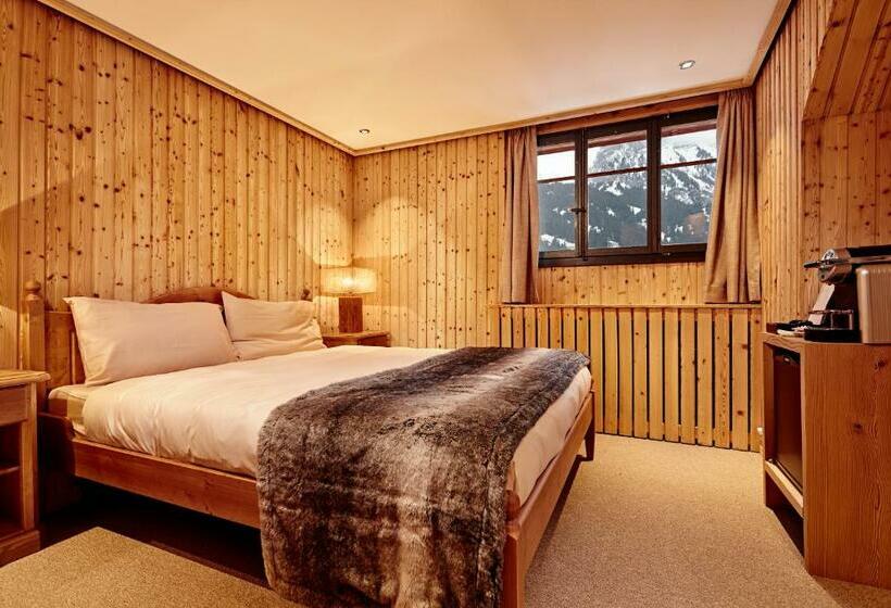 شقة غرفة واحدة, Sanetsch