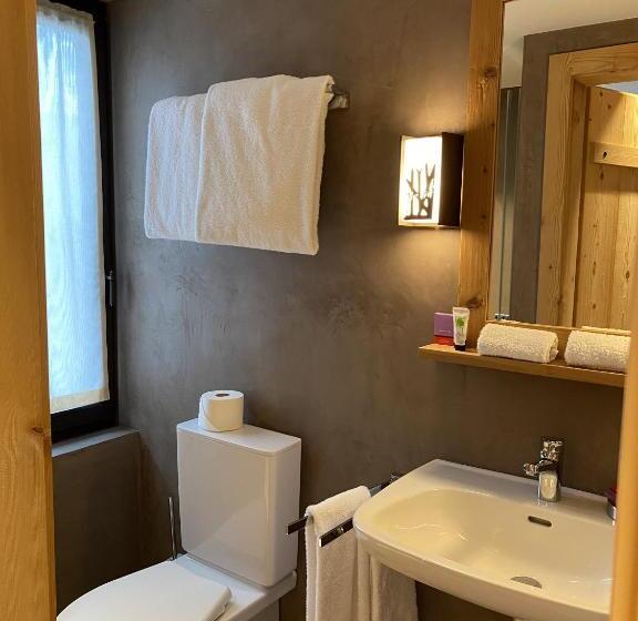 غرفة قياسية, Sanetsch