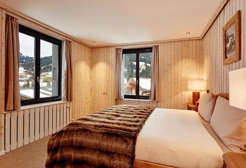 جناح ديلوكس, Sanetsch