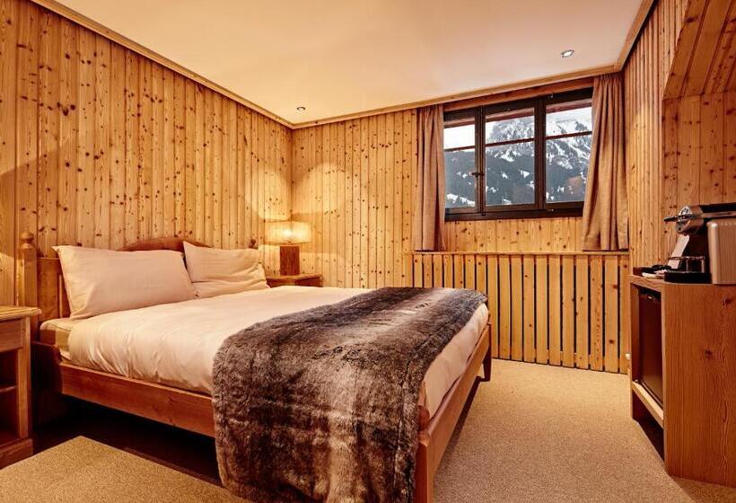 جناح غرفتين نوم, Sanetsch