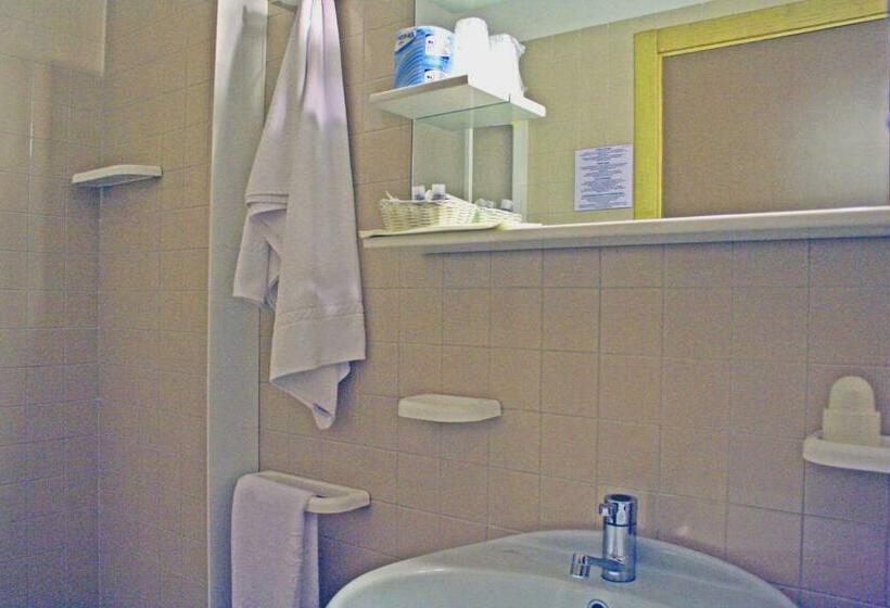 スタンダードシングルルーム, Scogliera