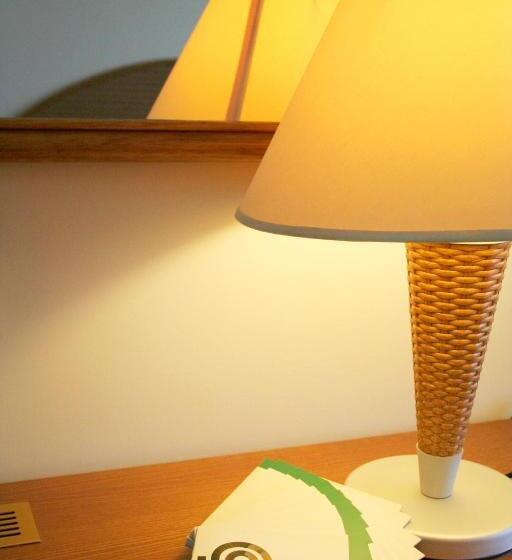 スタンダード4人部屋, Scogliera