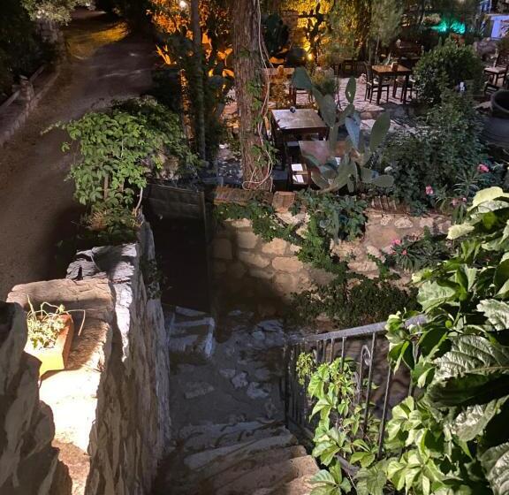 חדר סטנדרט, Medusa House Butik