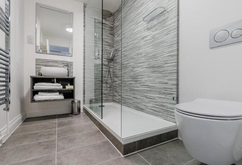 חדר סטנדרט, Pike And Eel Hotel And Marina