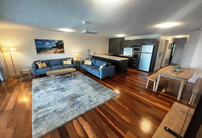 海の見える２ベッドルームアパートメント, The Norfolks On Moffat Beach