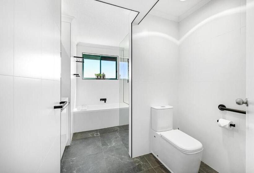 海の見える３ベッドルームアパートメント, The Norfolks On Moffat Beach