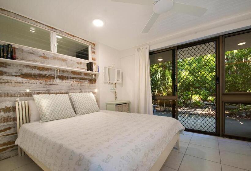 דירת חדר סופריור, Tea Trees