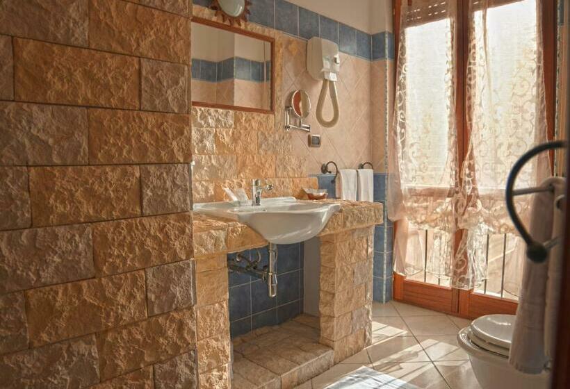 스탠다드 룸, La Marmora