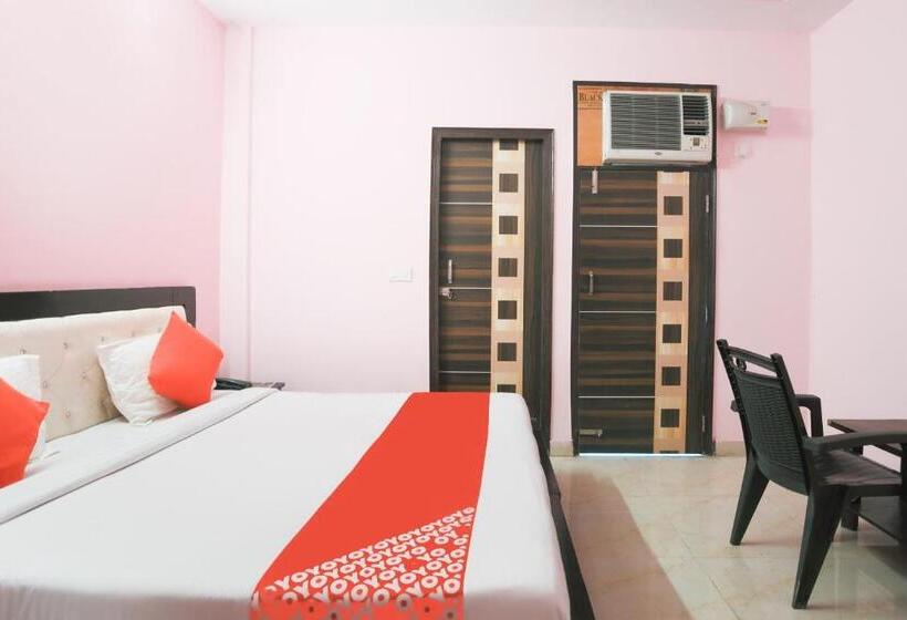 Triple Classic Room, O A S Residency