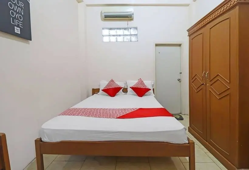 اتاق لوکس, Oyo Life 2899 Ardilia Kost