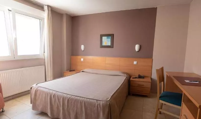 スタンダードルーム, Apartamentos Ciudad de Lugo