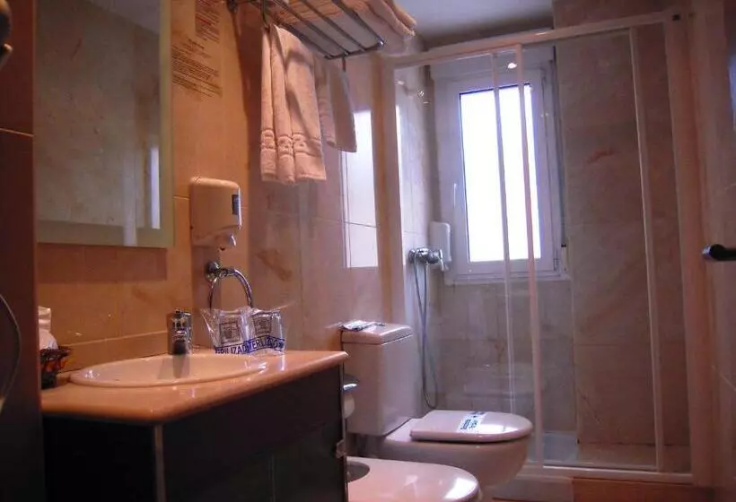 スタンダードルーム, Apartamentos Ciudad de Lugo
