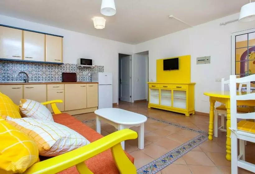 سوییت جونیور, Apartamentos Maxorata Beach