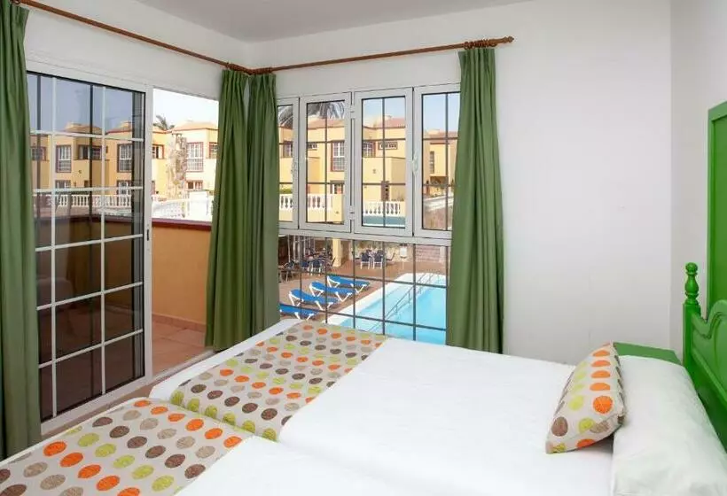 سوییت خانوادگی, Apartamentos Maxorata Beach