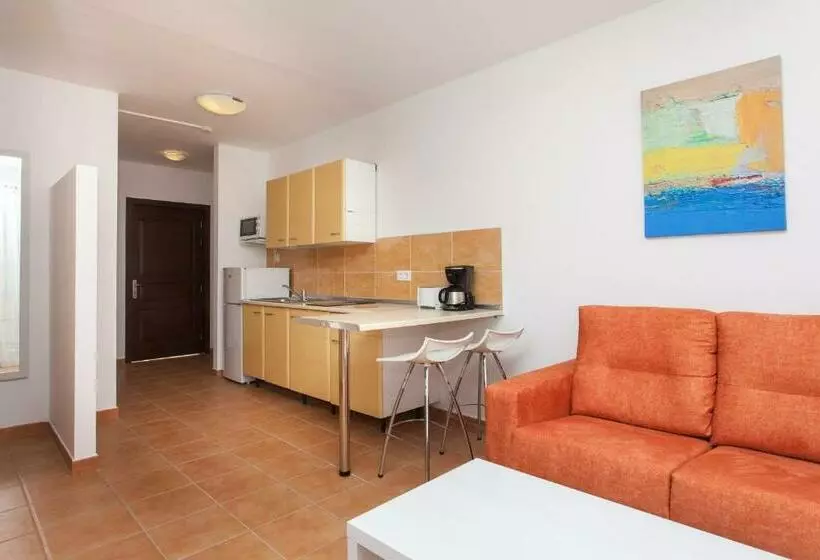 سوییت جونیور سوپریور, Apartamentos Maxorata Beach