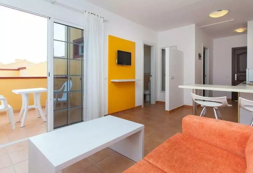 سوییت جونیور سوپریور, Apartamentos Maxorata Beach