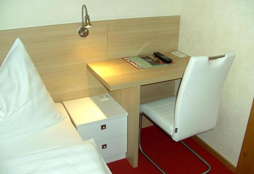 חדר סטנדרט יחיד, Frühstückspension Leopold Janu