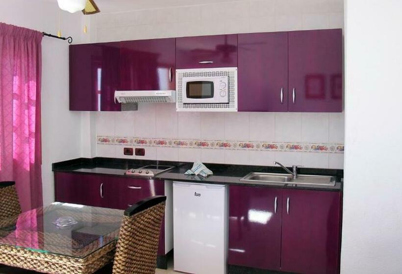 スタンダードバンガロー, Bungalows Rebecca Park