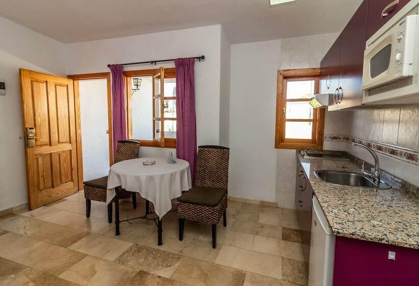 スタンダードバンガロー, Bungalows Rebecca Park