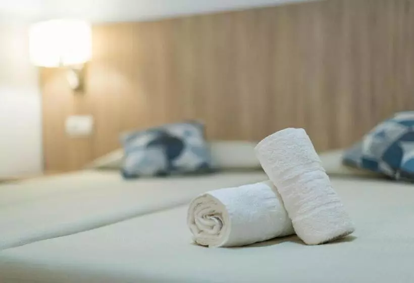 اتاق استاندارد, Hostal Mayol