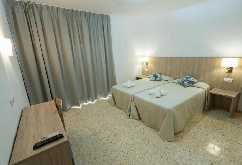 חדר סטנדרט, Hostal Mayol