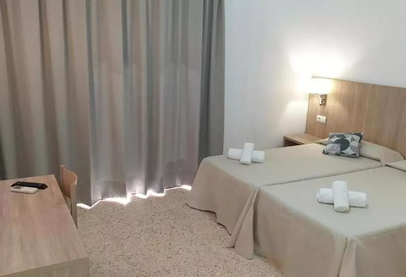 اتاق استاندارد, Hostal Mayol