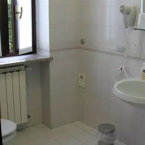 Standard Yhden Hengen Huone, Albergo Residence Isotta