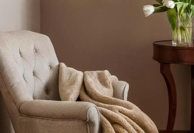 Juniorsviitti, Corte Gondina Boutique