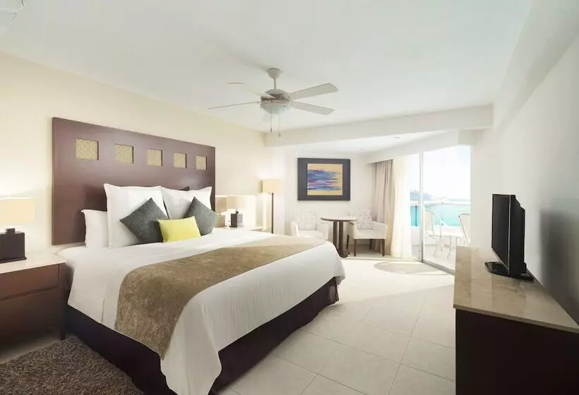 اتاق لوکس با چشم‌انداز دریا, El Cid La Ceiba Beach