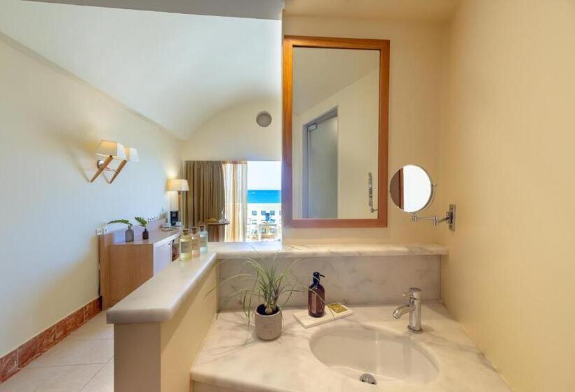 اتاق استاندارد, Giannoulis   Santa Marina Plaza