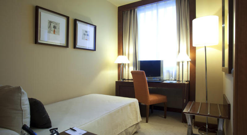 اتاق استاندارد یک نفره, Nuevo Madrid