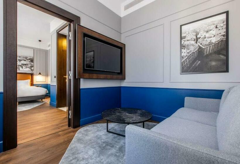 Quarto Familiar, Radisson Blu Hotel Prague