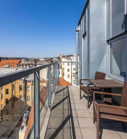 Superior-huone Parveke, Radisson Blu Hotel Prague