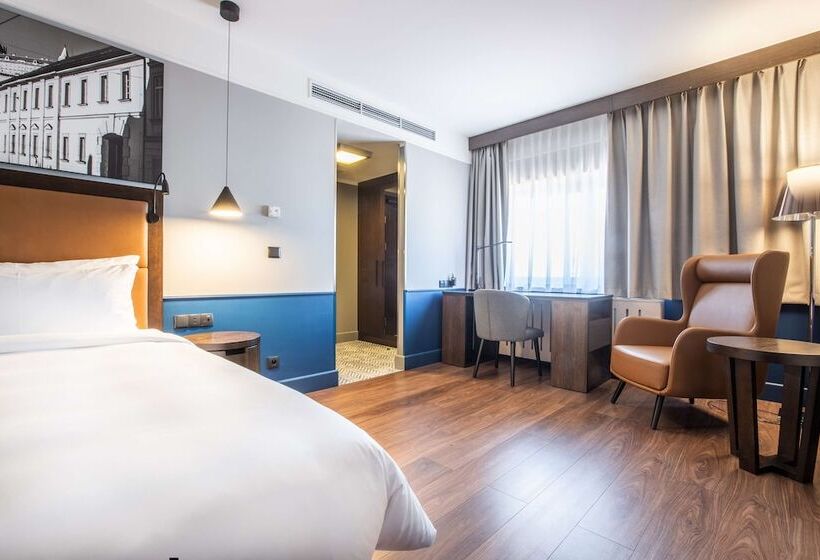 Quarto Estandar, Radisson Blu Hotel Prague