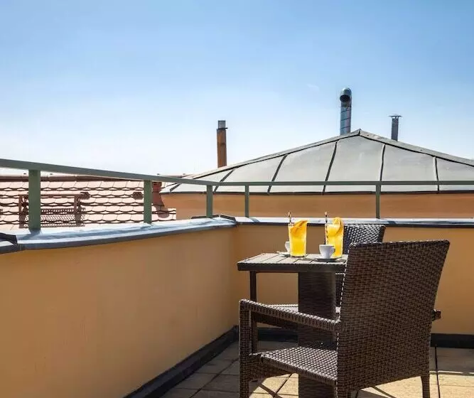 Suite with Terrace, Radisson Blu Hotel Prague