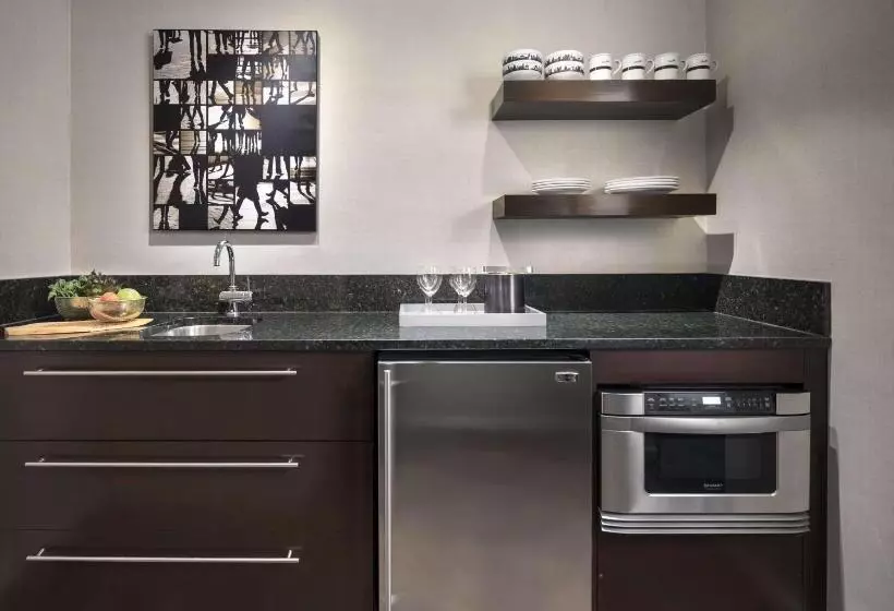 Standard-studio, The Shelburne Sonesta New York