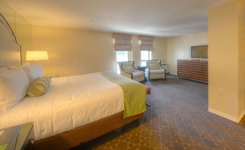 חדר דלוקס, Tirana International Hotel & Conference Center