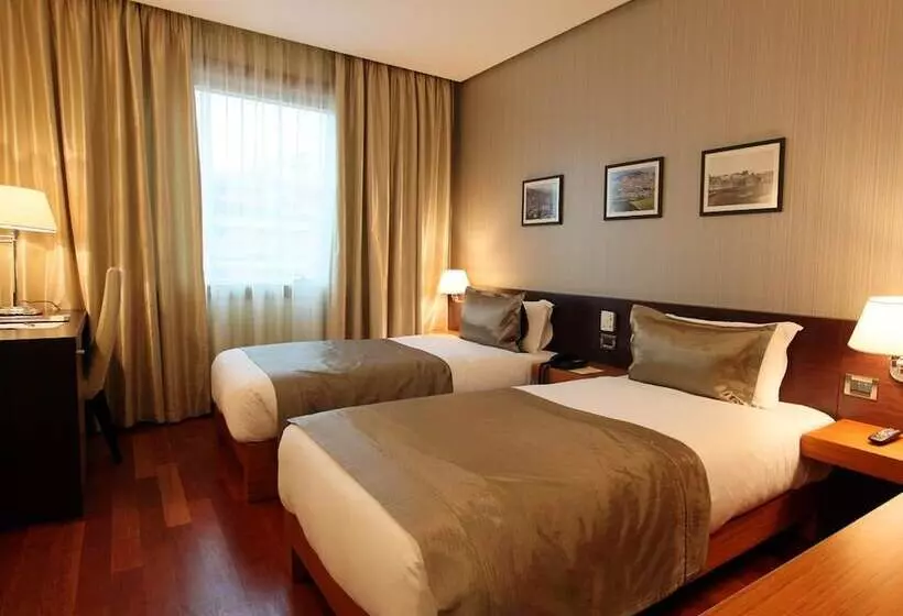 デラックスルーム, Tirana International Hotel & Conference Center