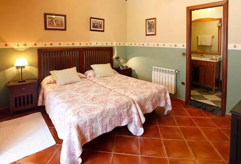 スタンダードルーム, Villa De Luarca