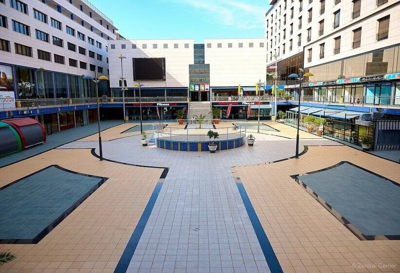 Люкс Повышенной Комфортности, Zentral Center  Adults Only